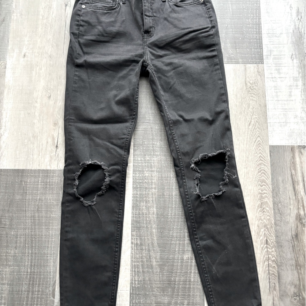 Free People Distress jeans